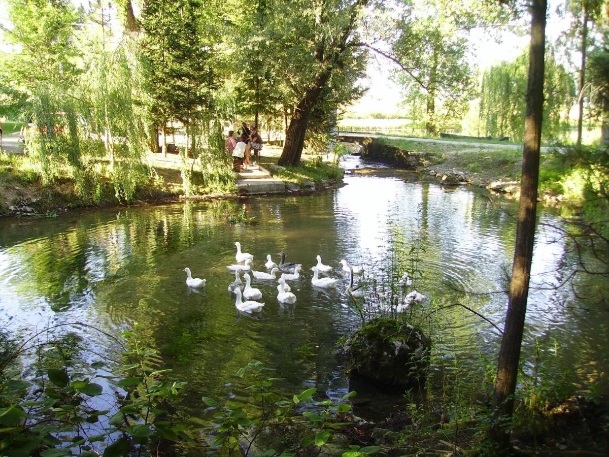 Gacka Idila Otočac Exterior foto